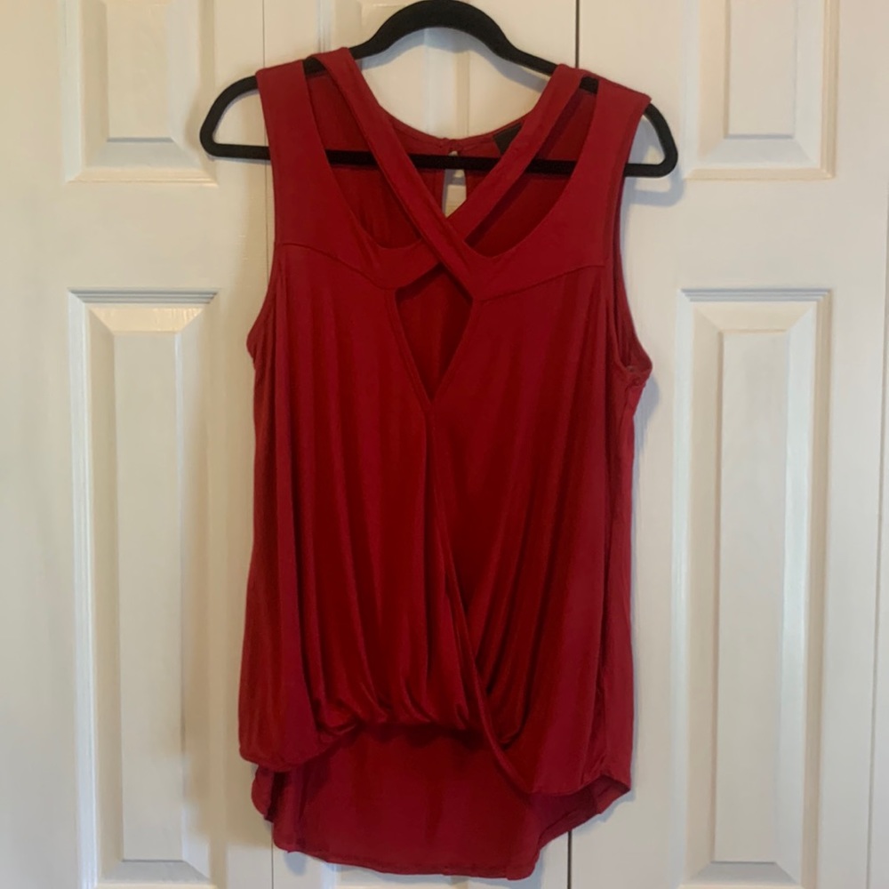 Criss-Cross Cutout Hi-Low Red Tank Size 2X New Without Tags
